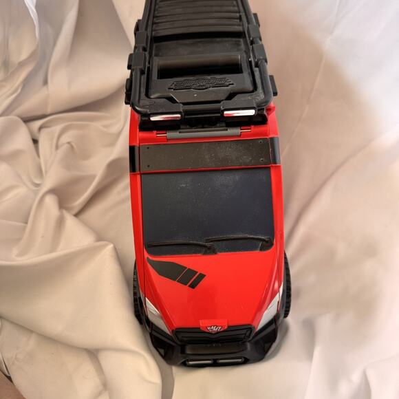 Micro Machines SVC Red Super Van City Transforming Playset Hasbro 2020 - Picture 2 of 10